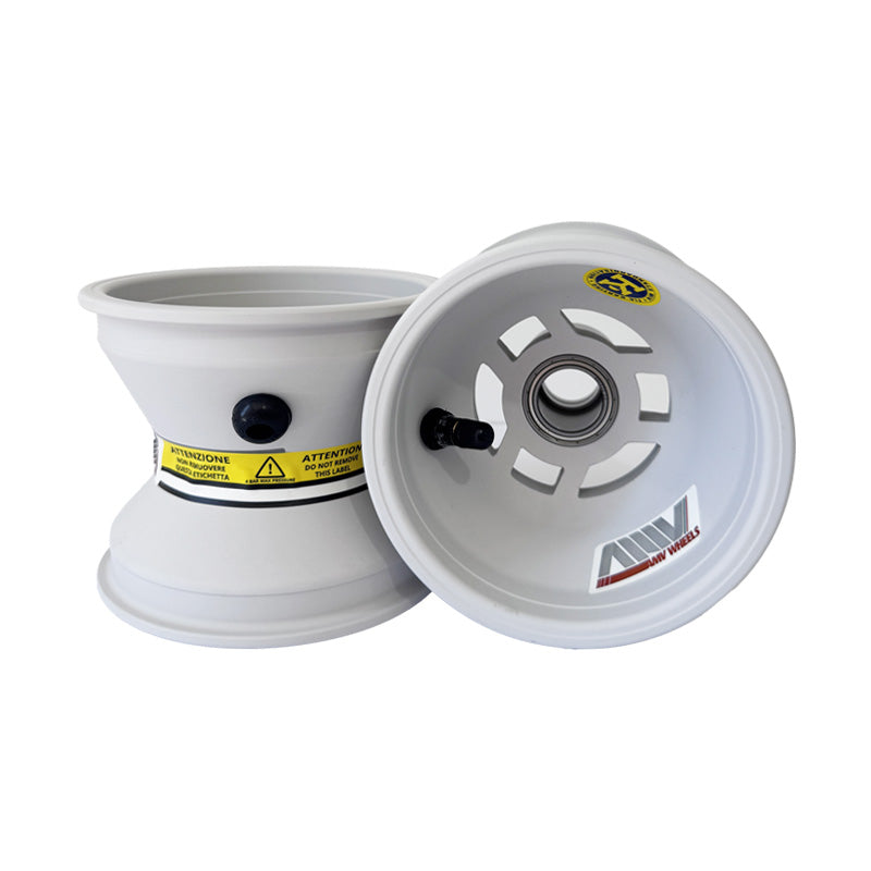 AMV CADET Magnesium Front Wheel 110mm - 17mm Bearing